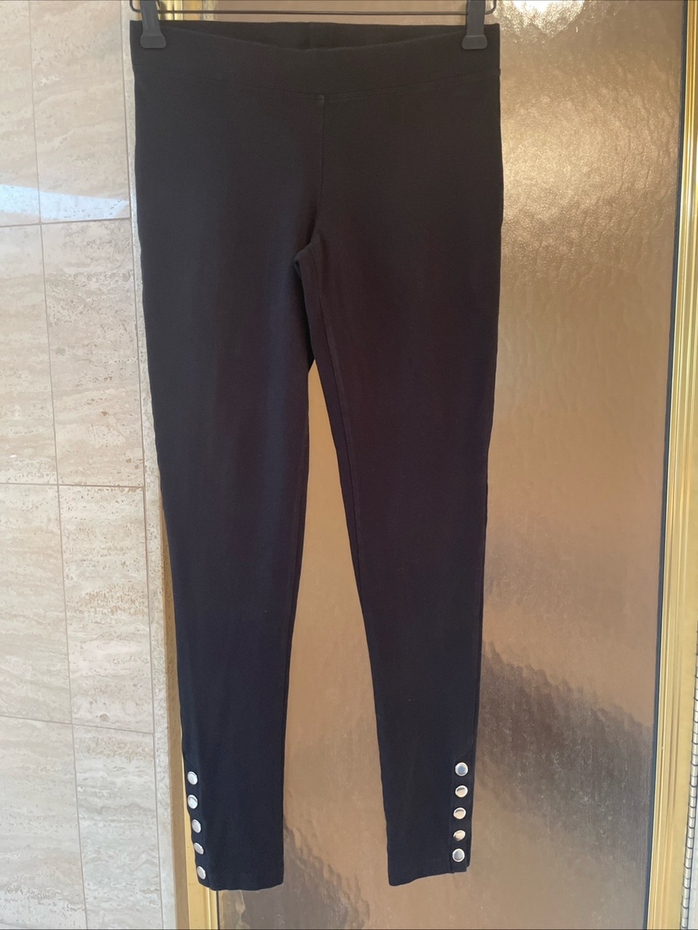Women’s Express Black Stretch Legging Pants with Snaps at Ankles, Size Small